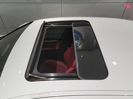 BMW i4 전기차 비엠더블유 아이포 썬루프 루프