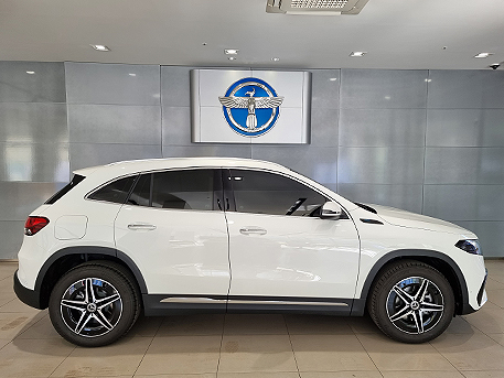 Benz EQA Mercedes-Benz 전기차 벤츠 EQA 우측면 측면 사이드