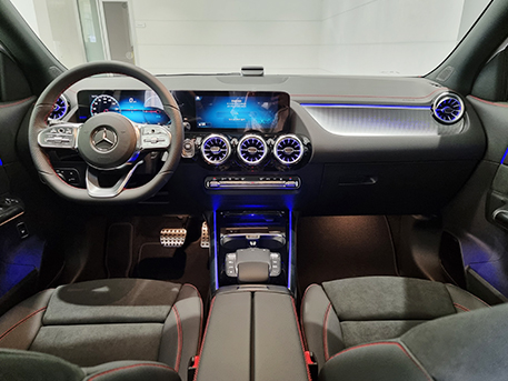 Benz EQA Mercedes-Benz 전기차 벤츠 EQA 자동차내장 차체내장 자동차실내 자동차인테리어 앞좌석 운전석 동승석 조수석