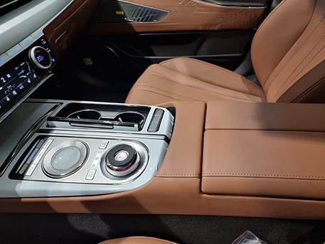 전기차 제네시스 G80EV Genesis 센터콘솔 센터콘솔박스 기어 기어레버 기어시프터 변속레버 수납공간 전자식변속다이얼