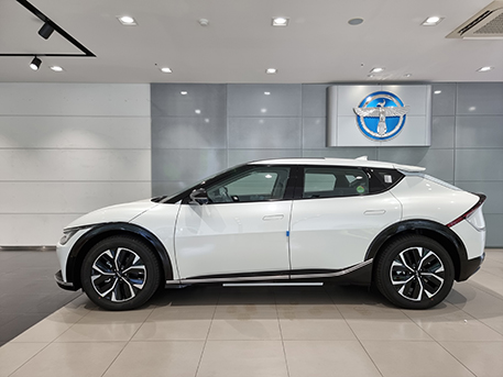 전기차 기아 이브이식스 KIA EV6 좌측면 측면 사이드