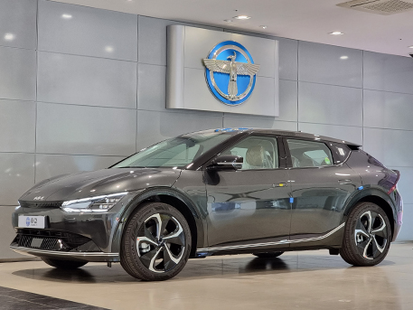 전기차 기아 이브이식스 KIA EV6 SUV 인터스텔라그레이 자동차외장 차체외장 익스테리어