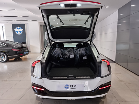 전기차 기아 이브이식스 KIA EV6 트렁크 컴파트먼트 부트 트렁크룸 수납공간