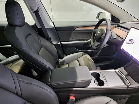 전기차 테슬라 모델3 Tesla Model3 자동차시트 메모리시스템 열선시트 통풍시트