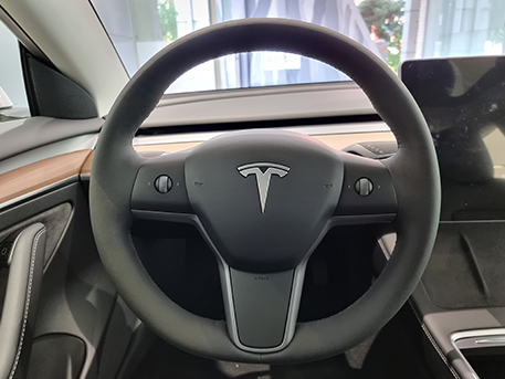 전기차 테슬라 모델3 Tesla Model3 스티어링휠 스티어링핸들 드라이빙휠 운전대