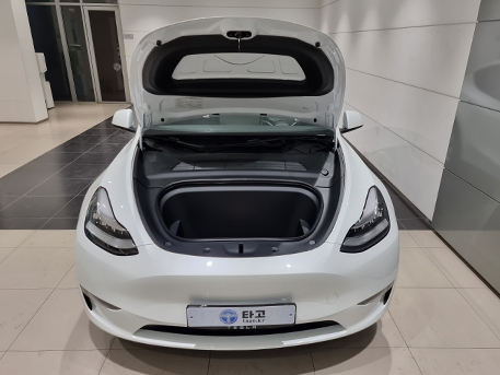 전기차 테슬라 모델Y Tesla ModelY 수납공간 앞트렁크